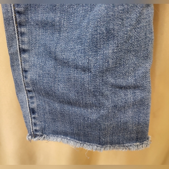 Maternity distressed jeans size 10 - Picture 4 of 8